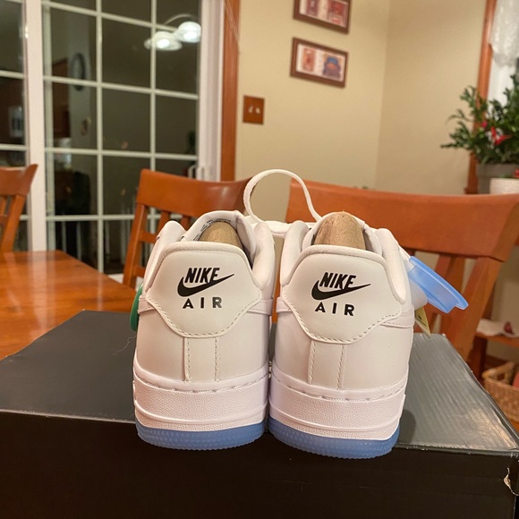 New AirForce 1 Low UV for SELL. - Picture 4 of 8